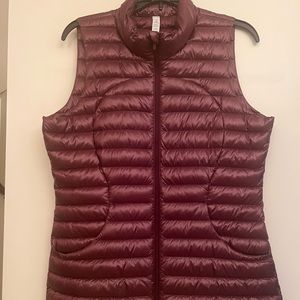 NWOT lululemon maroon down vest size 10